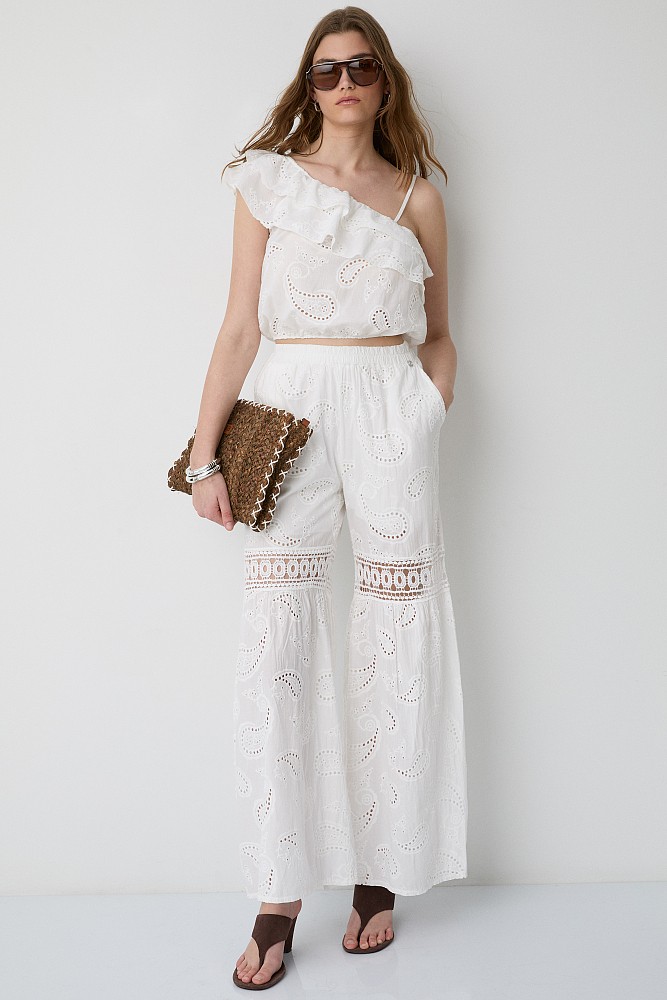 Broderie crop top with one shoulder and ruffles