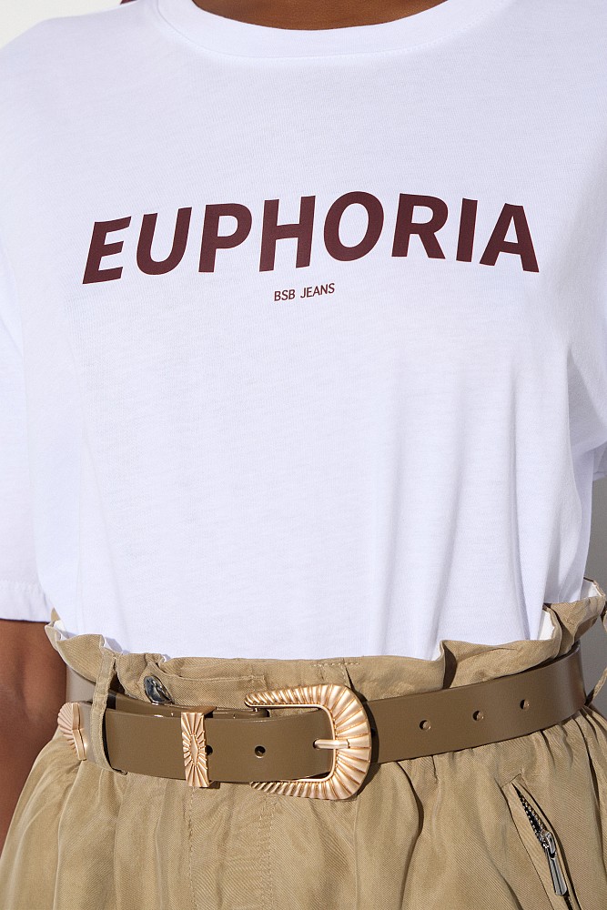 Tricou cu print și eșarfă