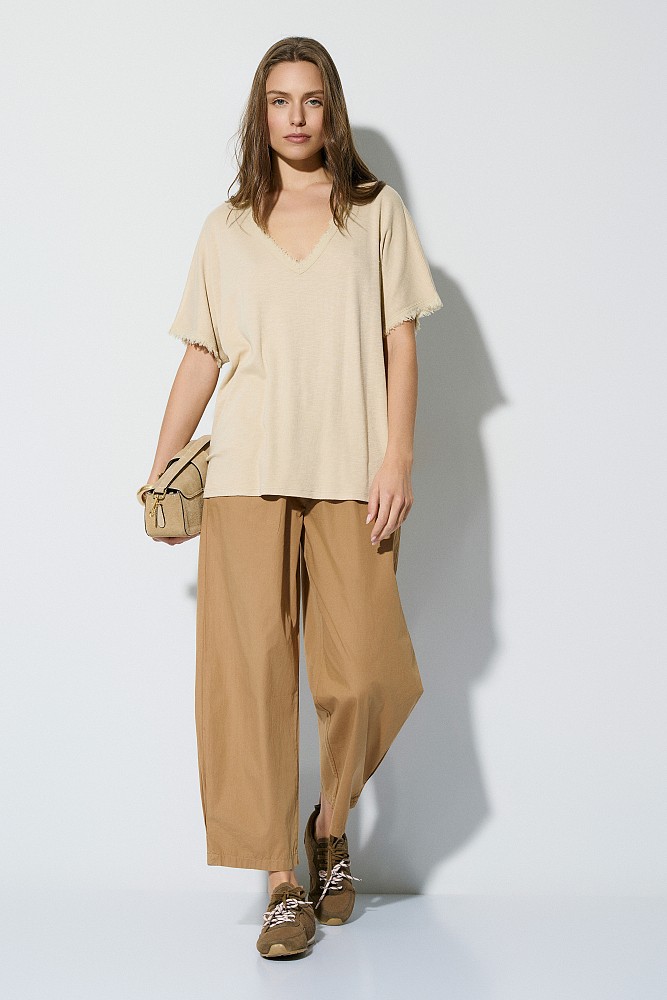 Βασικό oversized V-neck τοπ
