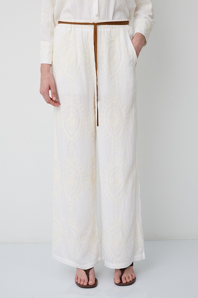 High-waisted trousers with embroidered detailing