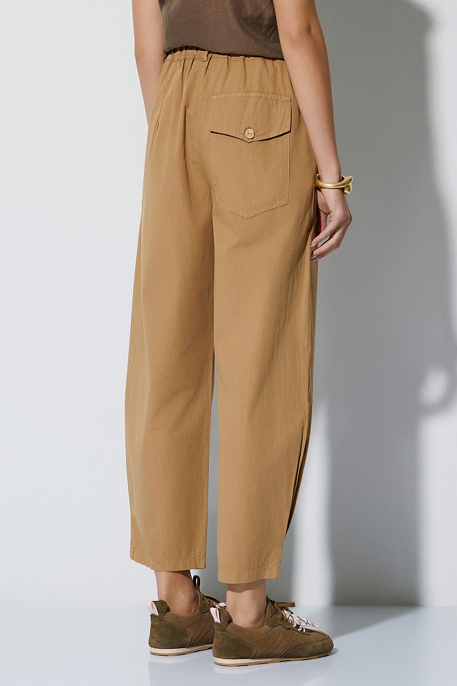 High-waisted poplin trousers