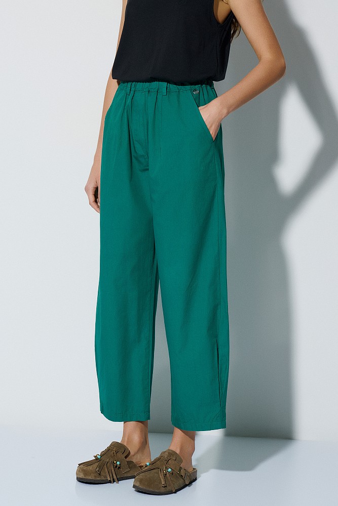 High-waisted poplin trousers
