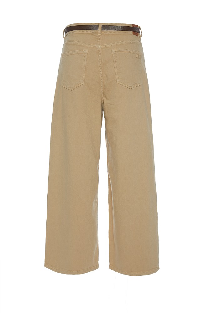 Blugi Kea crop