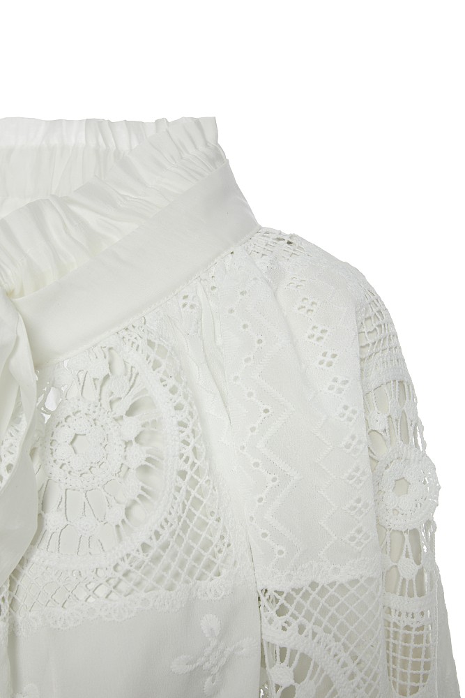 Cutwork jacket with embroidery