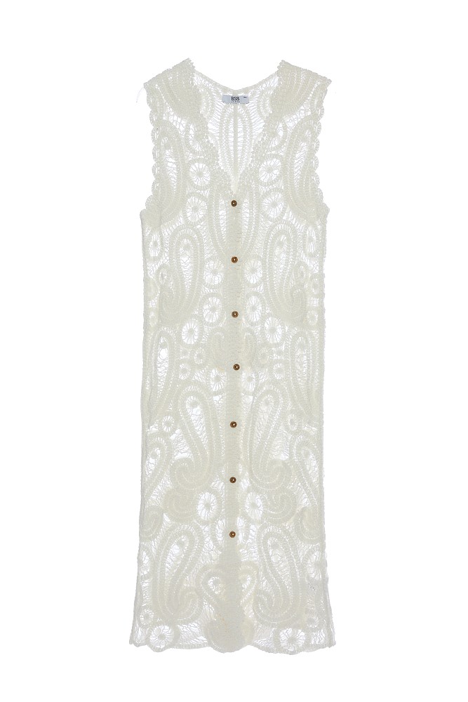 Knitted kaftan with cut work