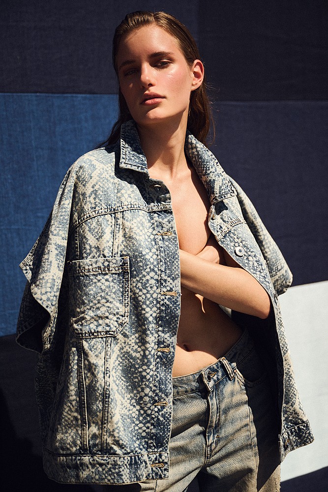 Snake print denim τζάκετ