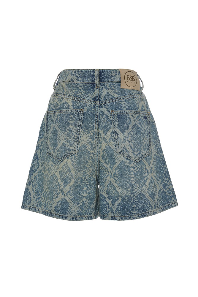 Kiala shorts with snake print