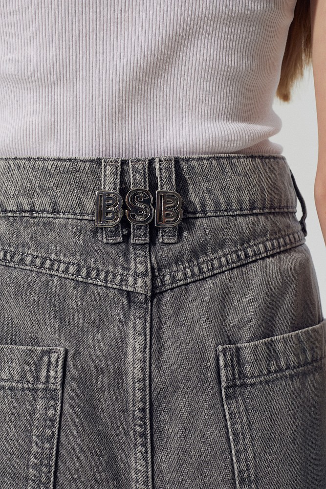 Denim σορτς με τσέπες