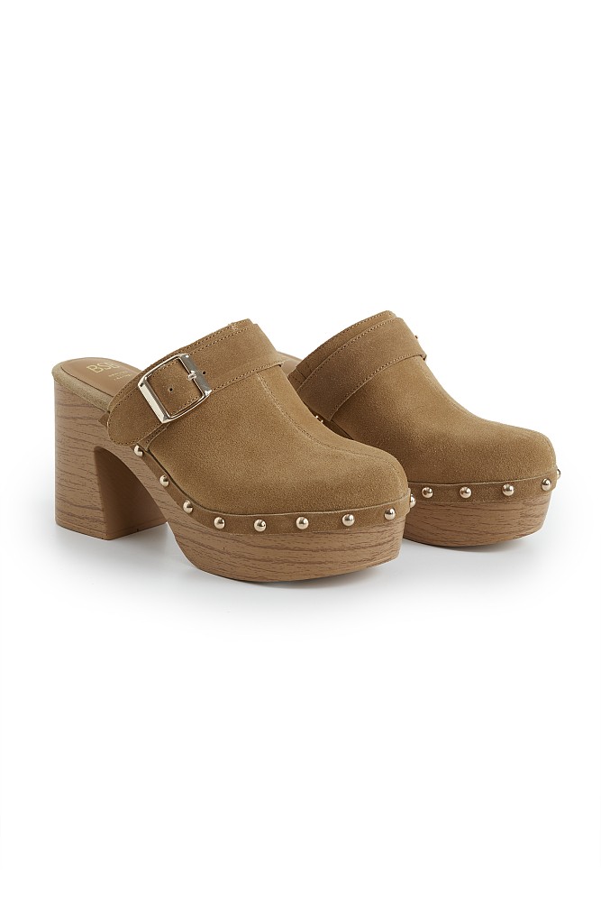 Suede clogs with heel