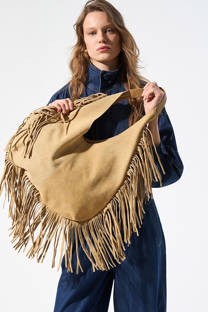 Fringed shoulder bag