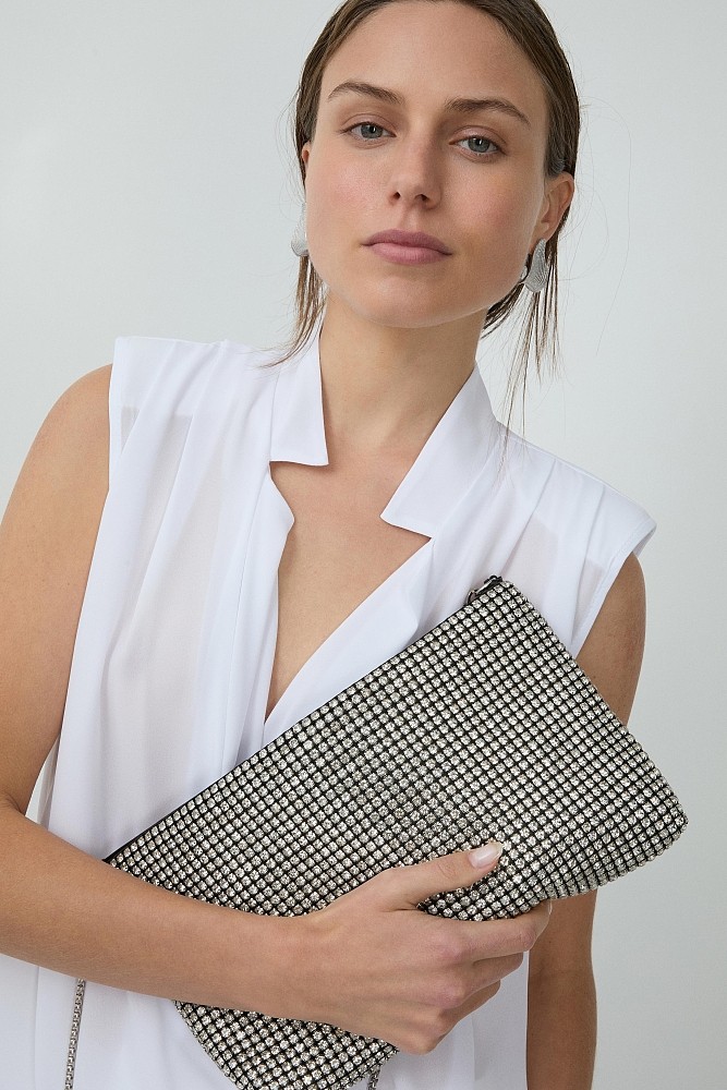 Purse with rhinestones