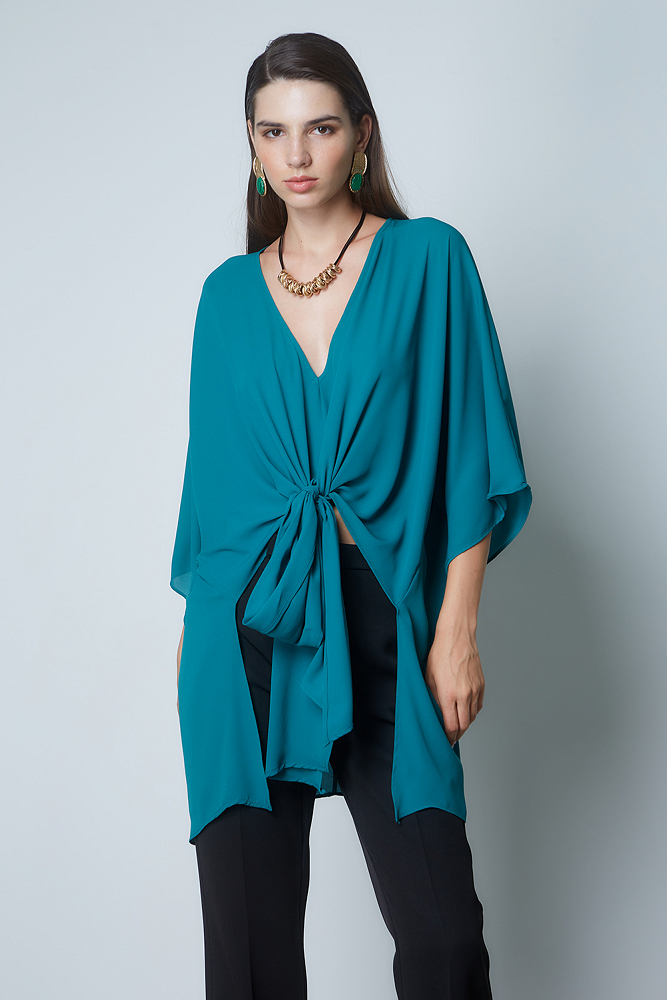 Asymmetric blouse with knot design