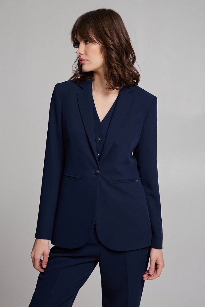 Crepe blazer with bejeweled button