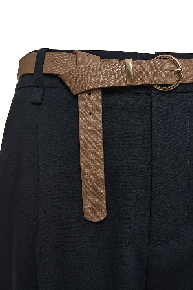 Pantaloni barrel cu curea