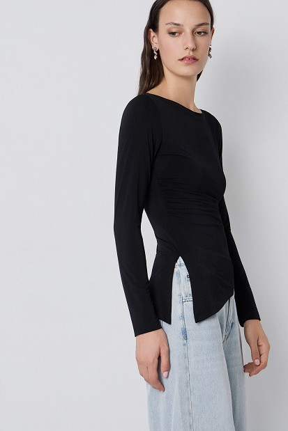 Asymmetric long-sleeve blouse