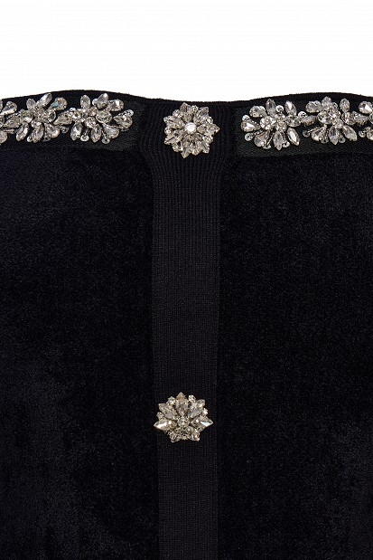 Off-shoulders mini dress with embellished stones and crystals