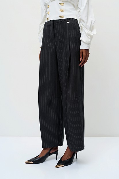 Wide-leg striped trousers with pleats