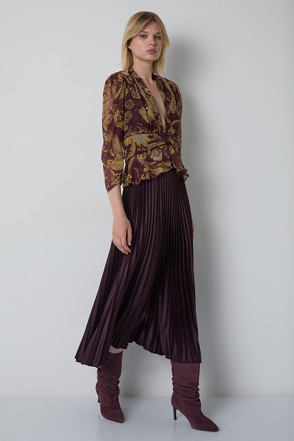Midi pleated skirt