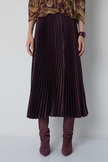 Midi pleated skirt