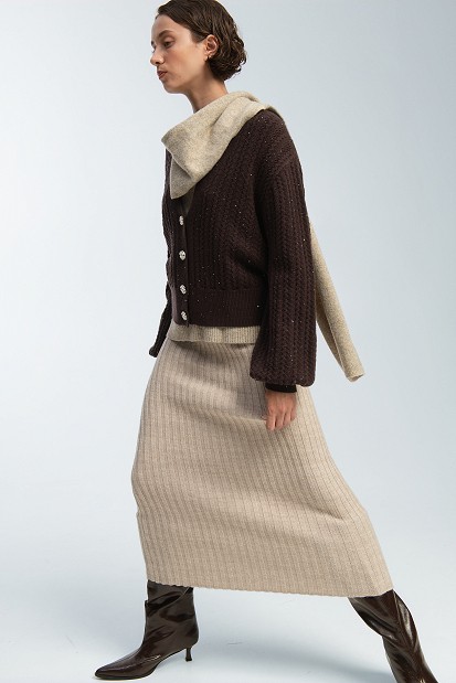 Кnit cardigan with jewel buttons