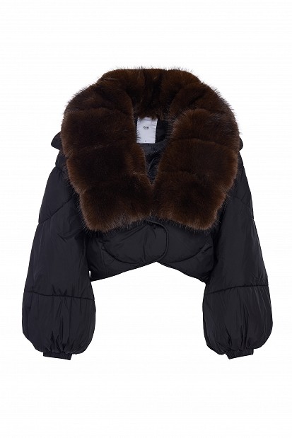 Cropped jacket with faux fur collar