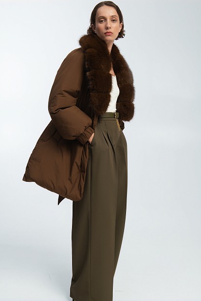 Jacket with faux fur collar