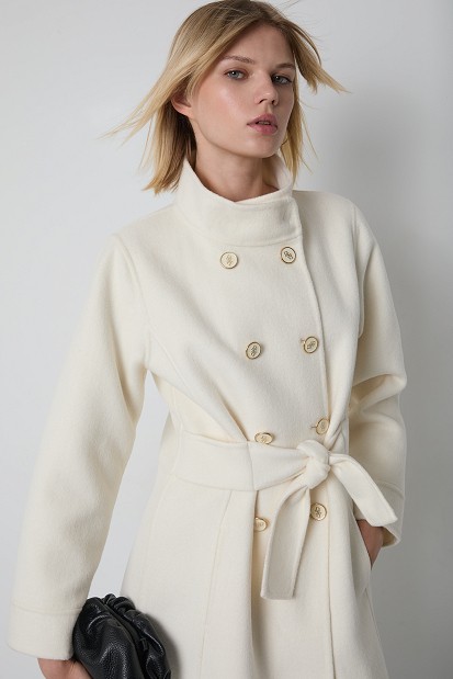 Long coat with a high collar and gold-tone buttons