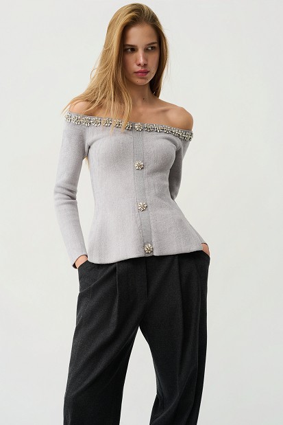 Off-shoulders blouse with embellished stones and crystals