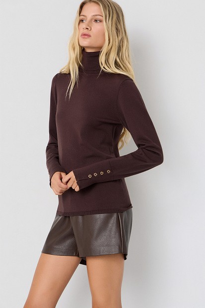 Knitted turtleneck blouse