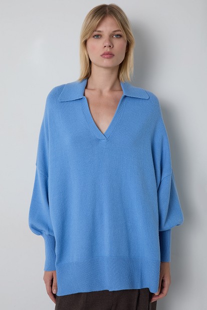 Knitted blouse