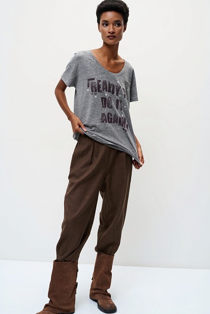 Printed T-shirt with decorative details