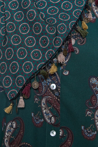 Printed shirt with scarf
