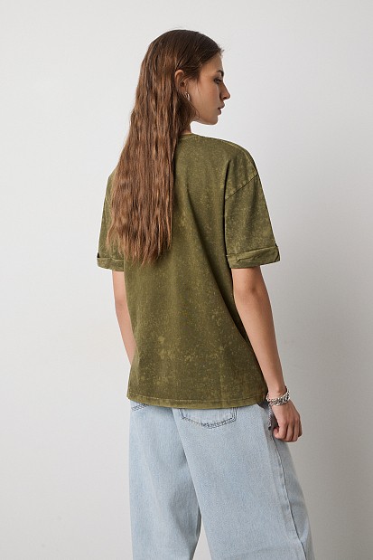 Printed T-shirt with rhinestones