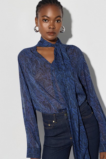 Printed blouse with scarf