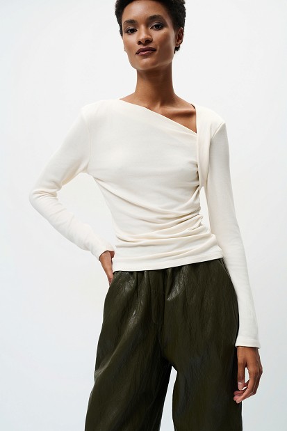 Gathered blouse