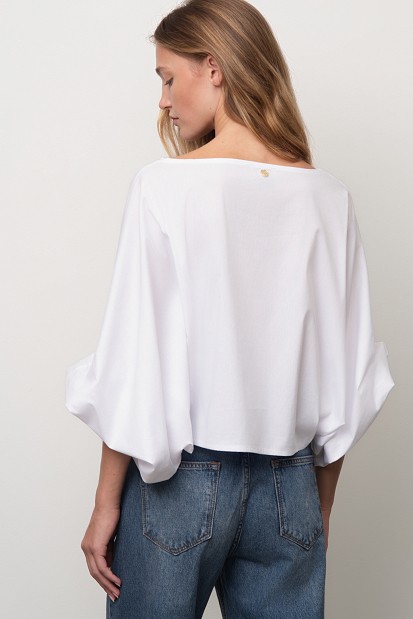 Blouse with balloon sleeves