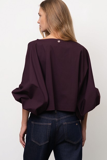 Blouse with balloon sleeves