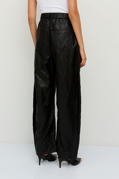 Leather-look barrel-leg trousers