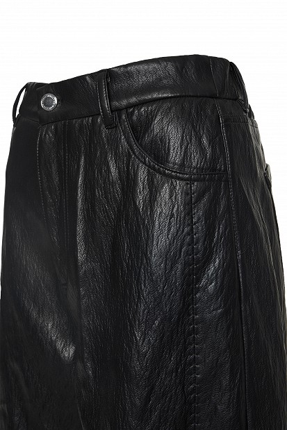 Leather-look barrel-leg trousers