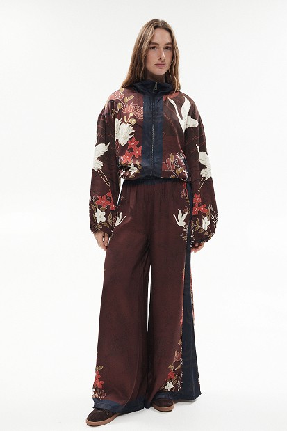 Printed wide-leg trousers with satin finish