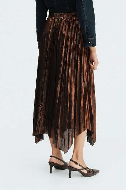 Midi pleated metallic skirt