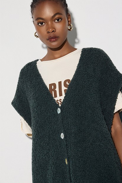 Knitted sleeveless cardigan