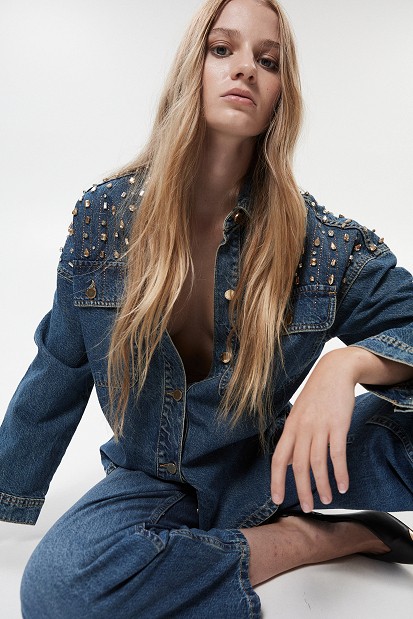 Cămașă stil jachetă din denim cu pietricele