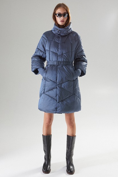 Long quilted jacket