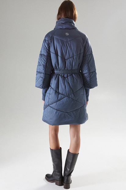 Long quilted jacket