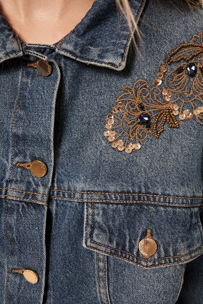 Jachetă din denim cu detalii brodate