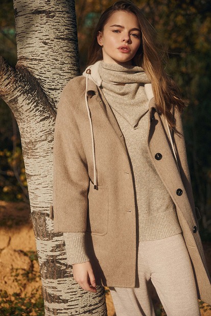 Hooded wool coat
