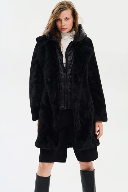Faux fur coat with detachable hood
