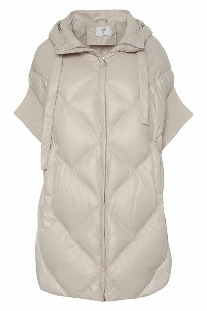 Sleeveless puffer jacket
