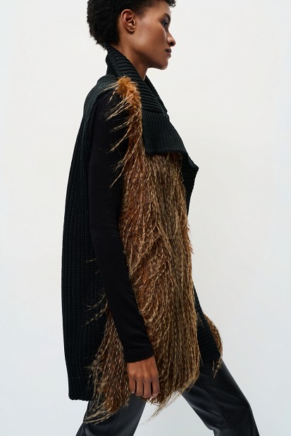 Knitted sleeveless faux fur vest